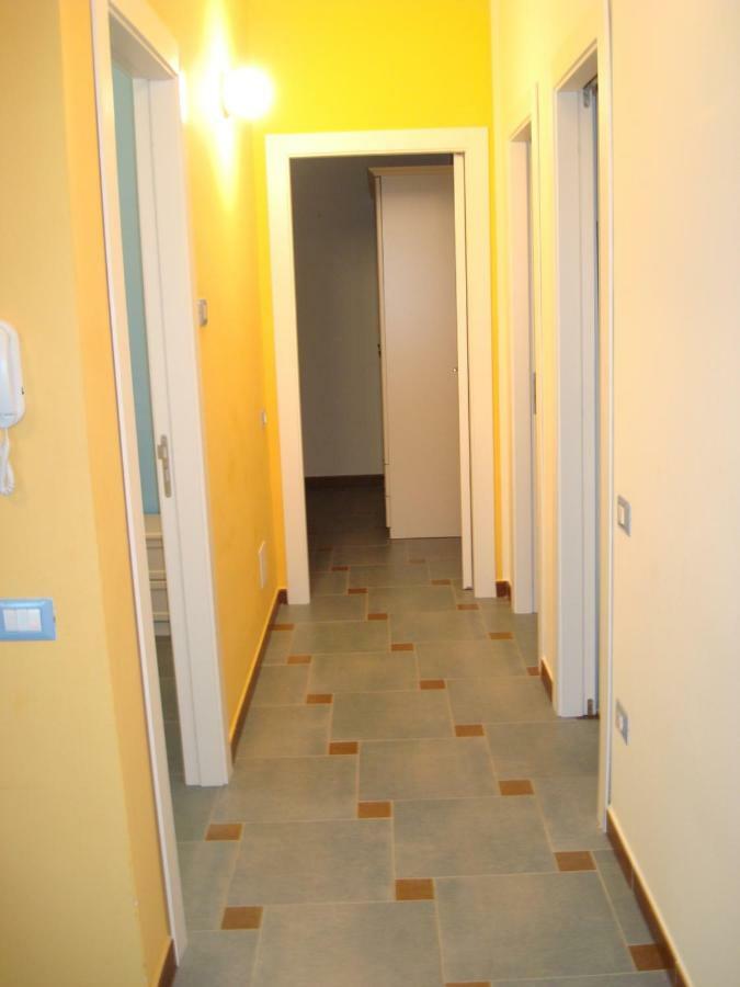 Guest House Mare E Luna Fiumefreddo Bruzio Exteriör bild